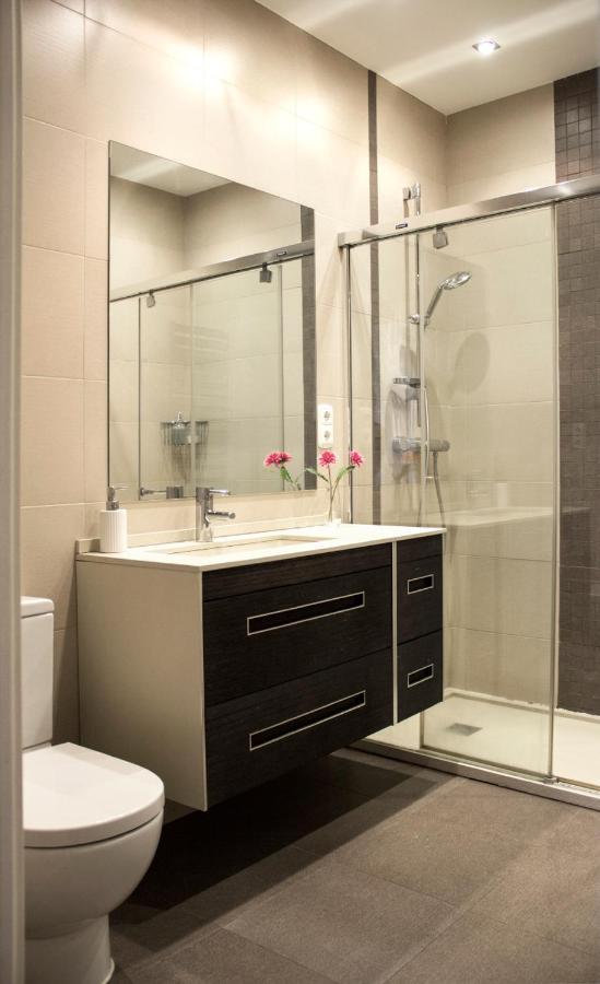Central, Spacious And Authentic Family Apartment San Sebastian Bagian luar foto