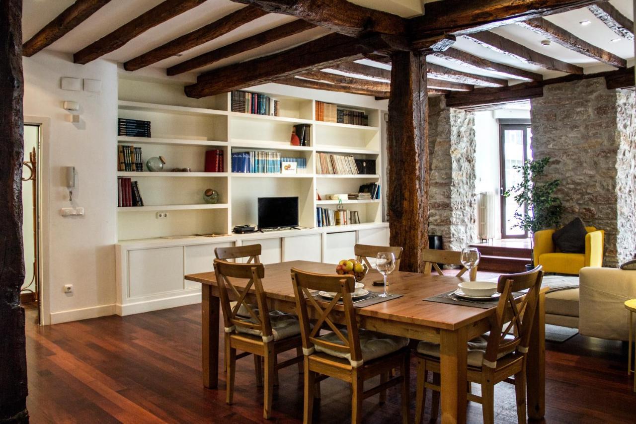 Central, Spacious And Authentic Family Apartment San Sebastian Bagian luar foto